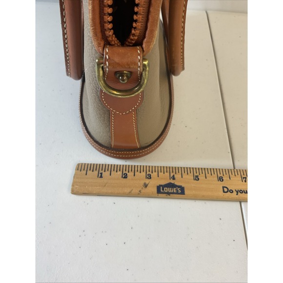 Dooney & Bourke Norfolk Satchel Crossbody Bag All Weather Leather Taupe Tan VTG - Picture 14 of 15
